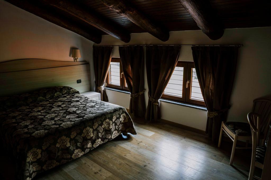 Agriturismo Cascina Del Vai Cairo Montenotte Exterior photo