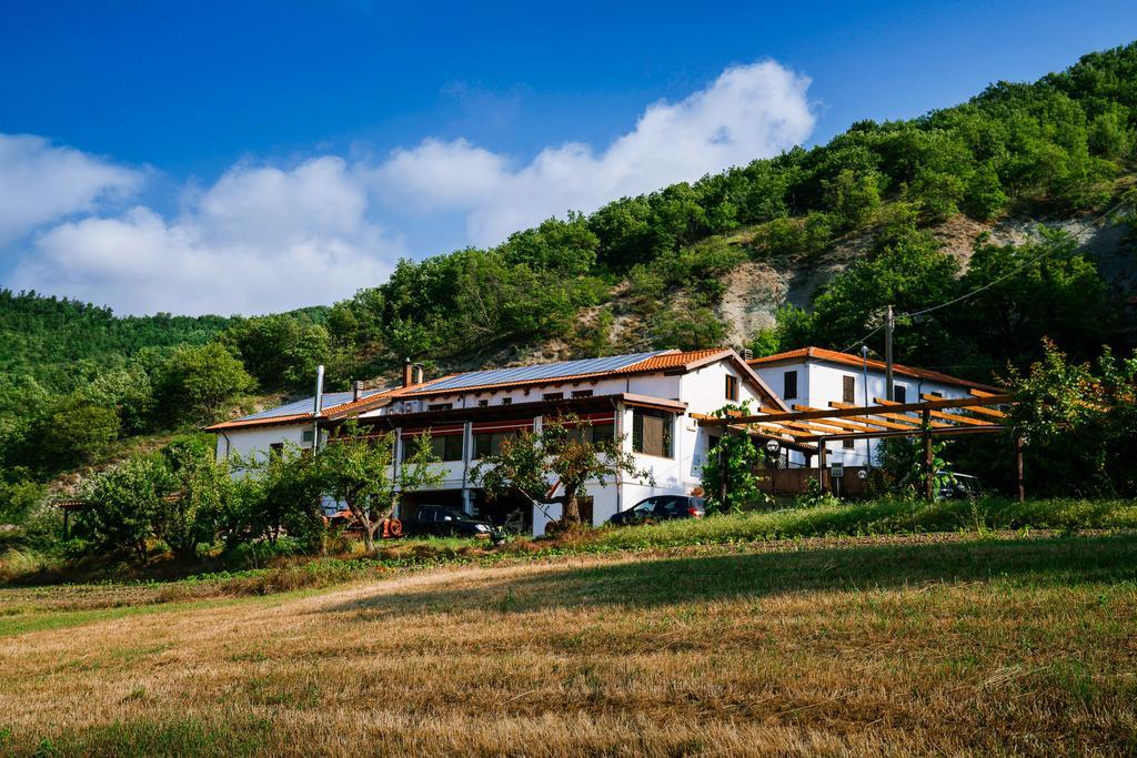 Agriturismo Cascina Del Vai Cairo Montenotte Exterior photo